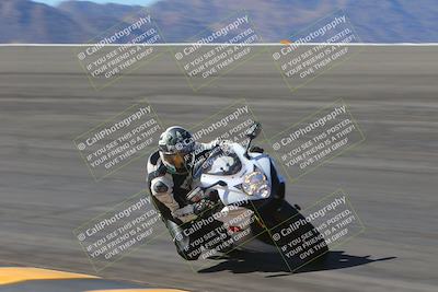 media/Oct-01-2023-SoCal Trackdays (Sun) [[4c570cc352]]/Bowl (1020am)/